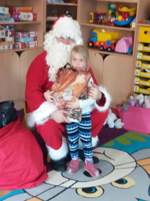 2016-12-06 Święty Mikołaj w odwiedzinach u Kotków / image00007.jpg