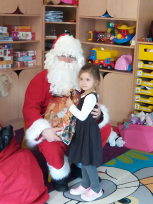 2016-12-06 Święty Mikołaj w odwiedzinach u Kotków / image00008.jpg