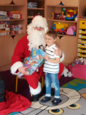 2016-12-06 Święty Mikołaj w odwiedzinach u Kotków / image00015.jpg