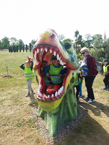 2018-05-18 Wycieczka do Wrzosowa do Parku Dinozaurów / motylki0010.jpg