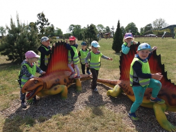 2018-05-18 Wycieczka do Wrzosowa do Parku Dinozaurów / motylki0011.jpg