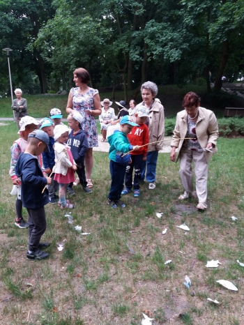 2018-06-05 Spotkanie wiosenne z podopiecznymi z Dziennego Domu Pomocy / motylki0013.jpg